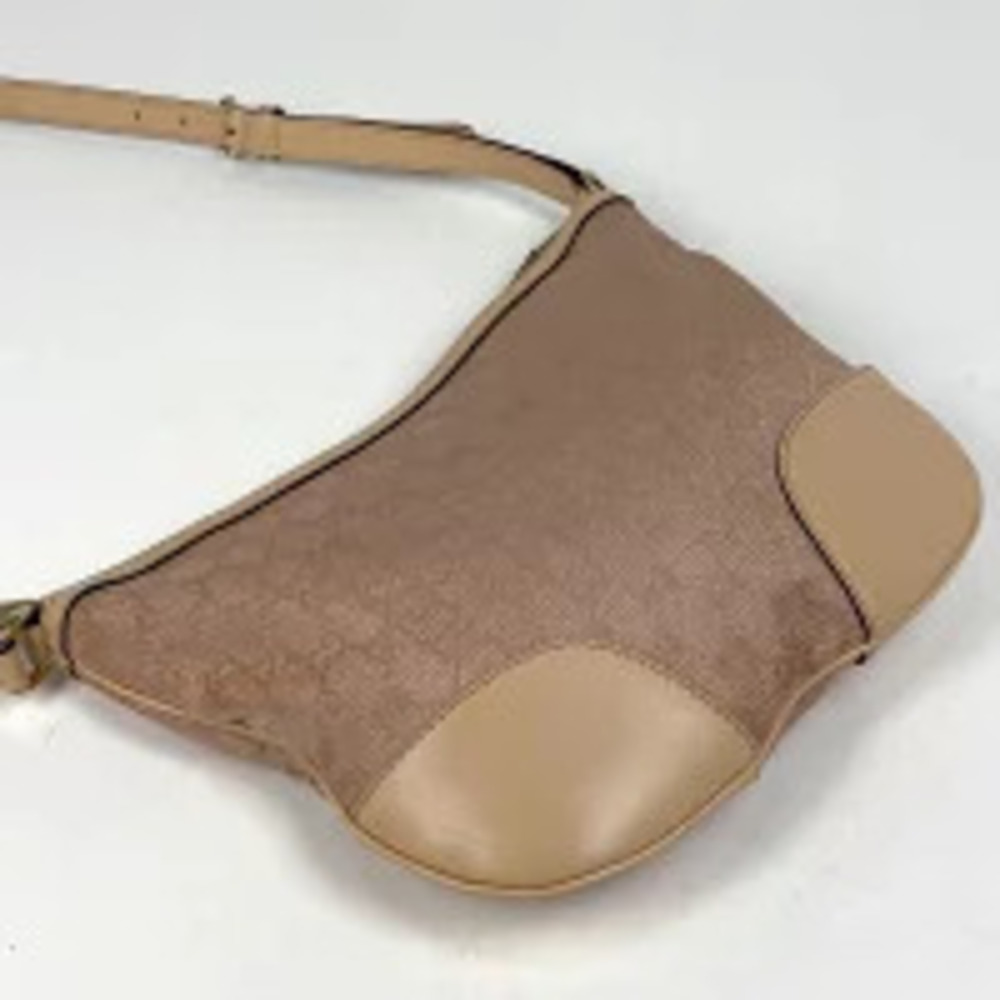 Gucci beige canvas GG crossbody bag shoulder lovely heart Tan
